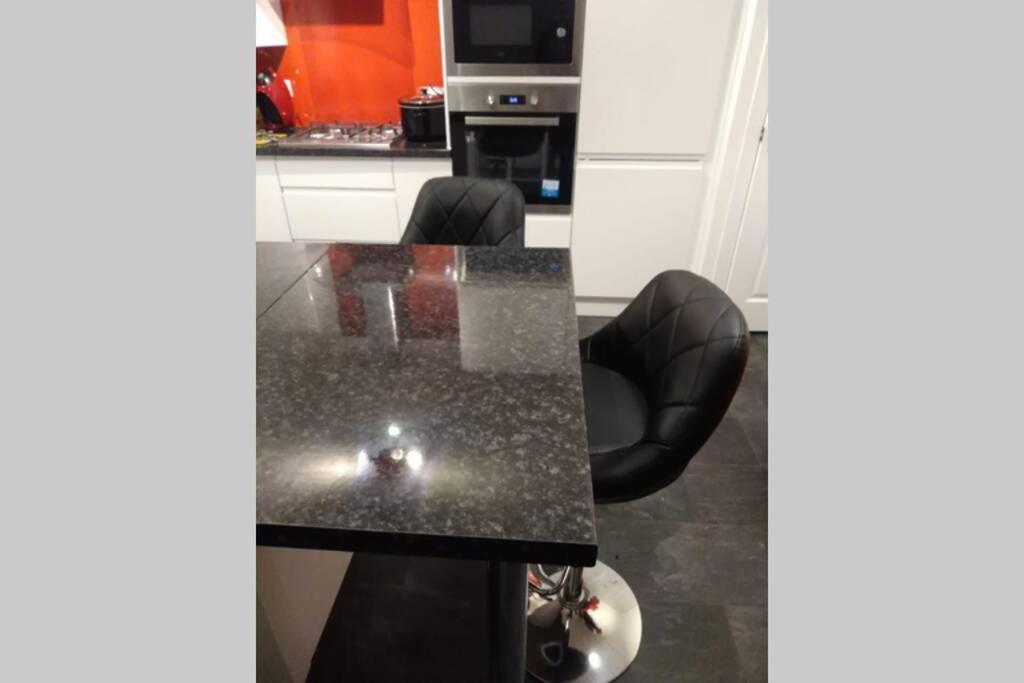 The Cottage - Hot Tub - Nr Glasgow - Self Check-In Coatbridge Ngoại thất bức ảnh
